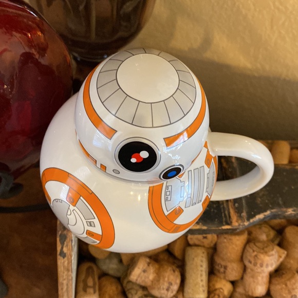 NWT Disney Star Wars BB 8 Droid mug with lid - Picture 5 of 7